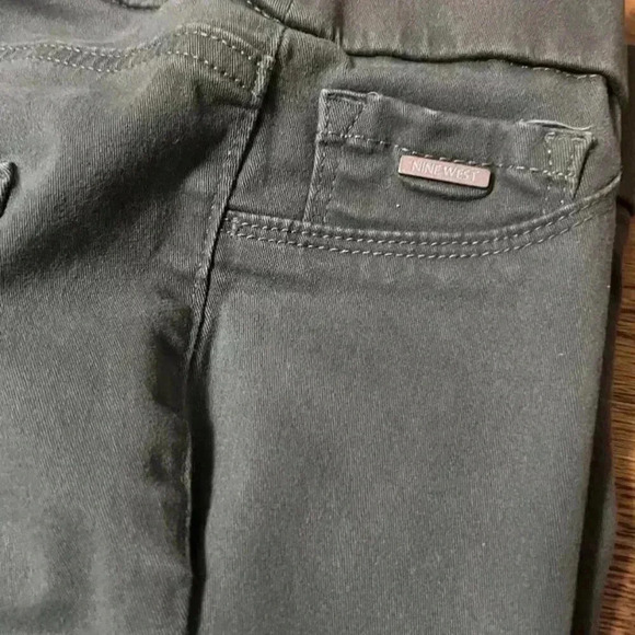 Bundle of 3 Women's Shaping Skinny Pants & Denim - GAP NINE WEST + LEVI STRAUSS - Picture 2 of 9